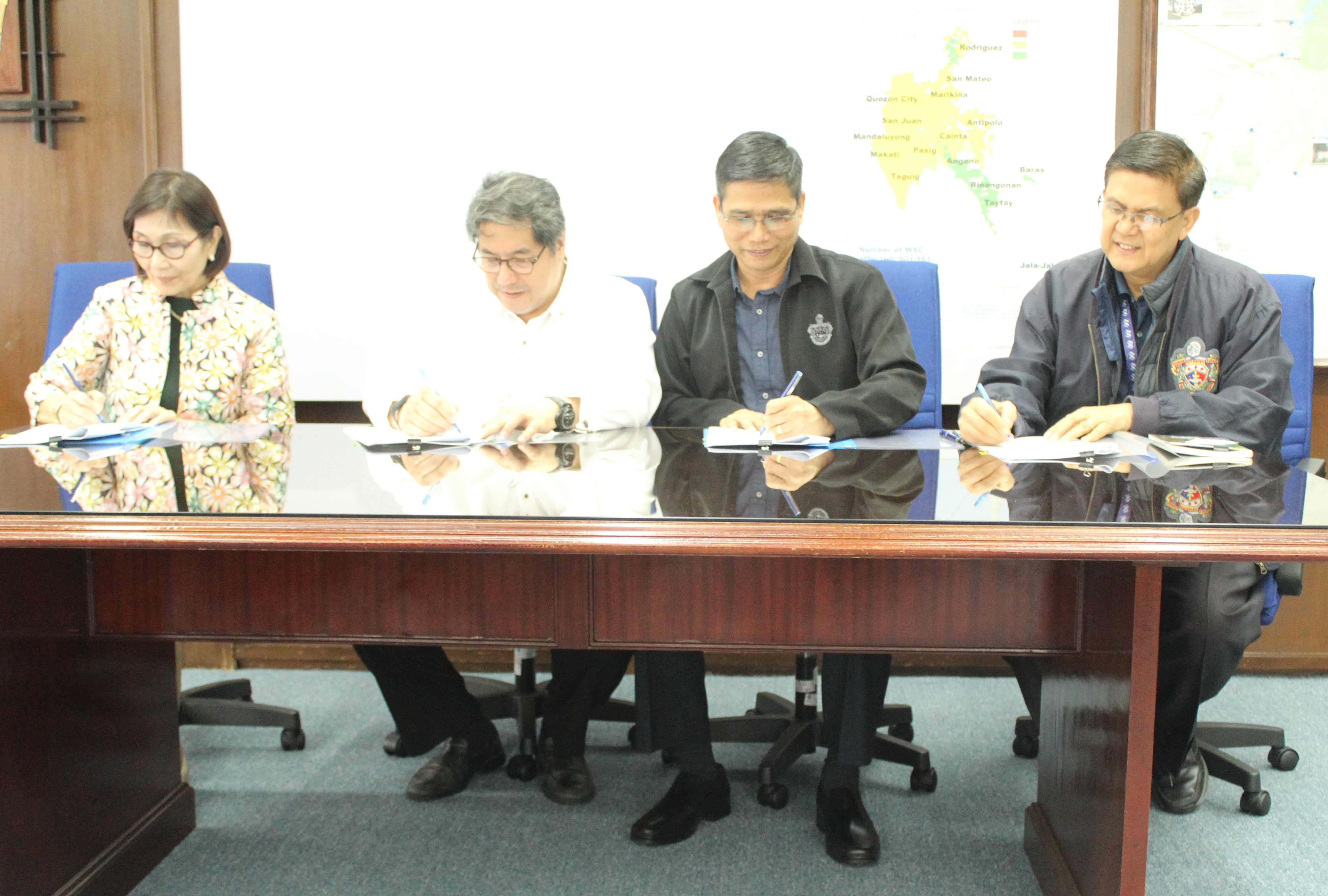 UP-CIFAL Philippines, MWSS sign agreement for customer satisfaction survey